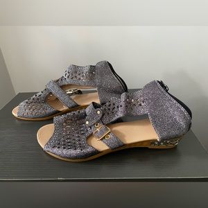 NEW womens glittery silver sandal